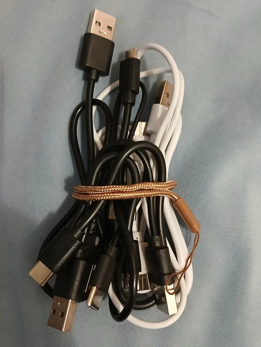 Cable Bundle. Multiple Small Ones And 1 Large 16ft One. Like New